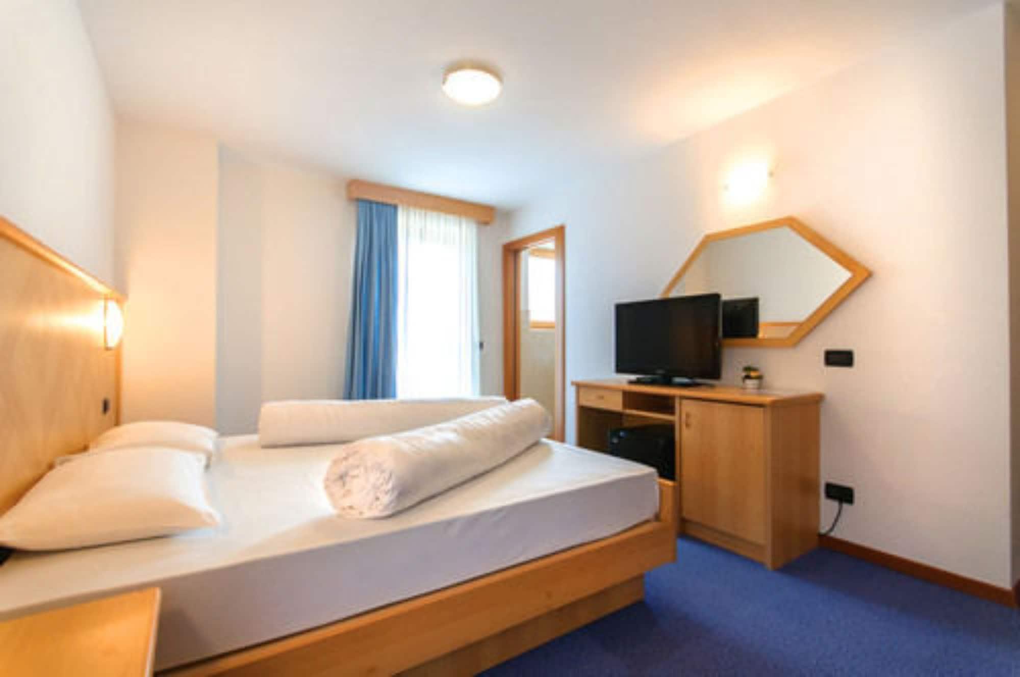 Hotel Bellamonte Predazzo Eksteriør bilde